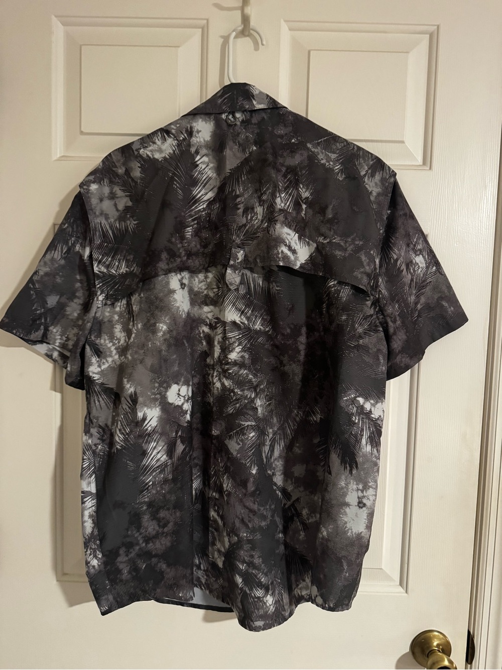 Reel Legends Black & Gray Palm-Print Short-Sleeve Button-Down Shirt